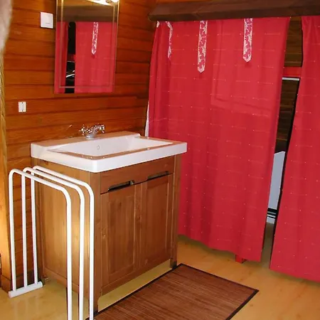 Perigourdine Avec Piscine Couverte Chauffee *