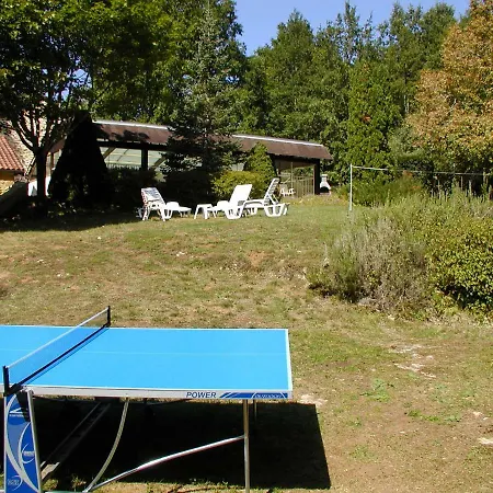 Perigourdine Avec Piscine Couverte Chauffee